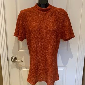 Women’s woven timeless short sleeve top